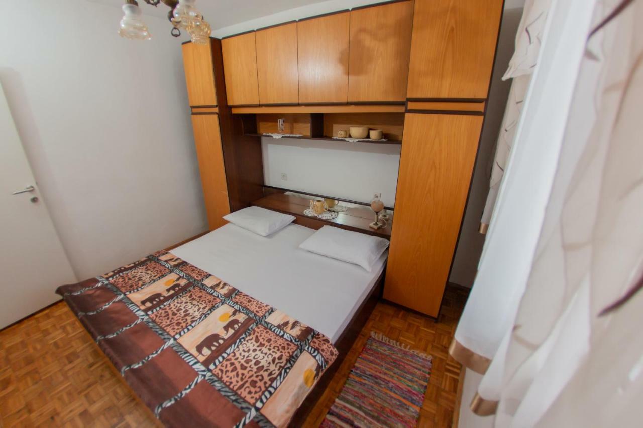 Apartmani Sunset Rogotin Екстер'єр фото